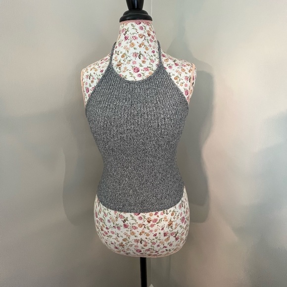 Brandy Melville grey cropped halter top - Picture 2 of 5